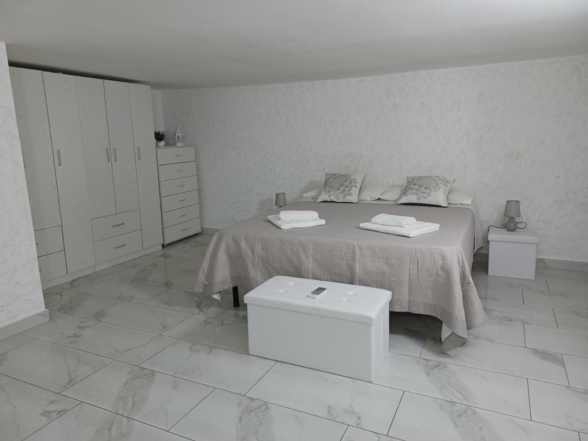 Casa Tetyana Apartment Naples Luaran gambar